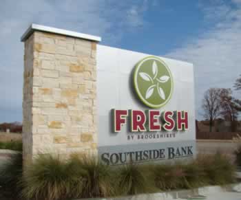 Fresh by Brookshires, Tyler, Texas, on Old Jacksonville Highway in the Oak Hills Development