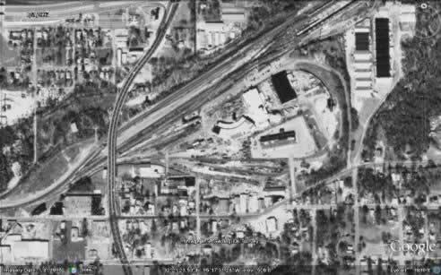 The Cotton Belt yards, Tyler, Texas, aerial view, 1995 (Google Maps)