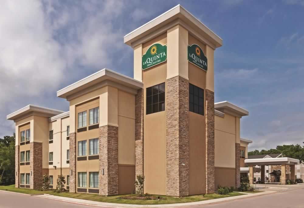 LaQuinta Inn & Suites - University Area, Tyler, Texas