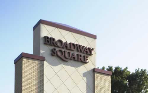 Broadway Square Mall is conveniently located at 4601 South Broadway Avenue, Tyler, Texas